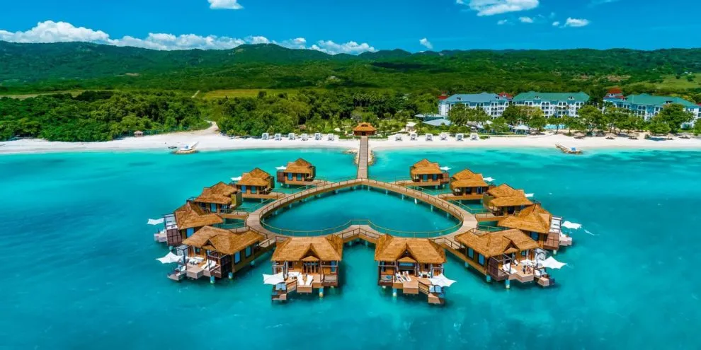 4557 romantic dinner honeymoon