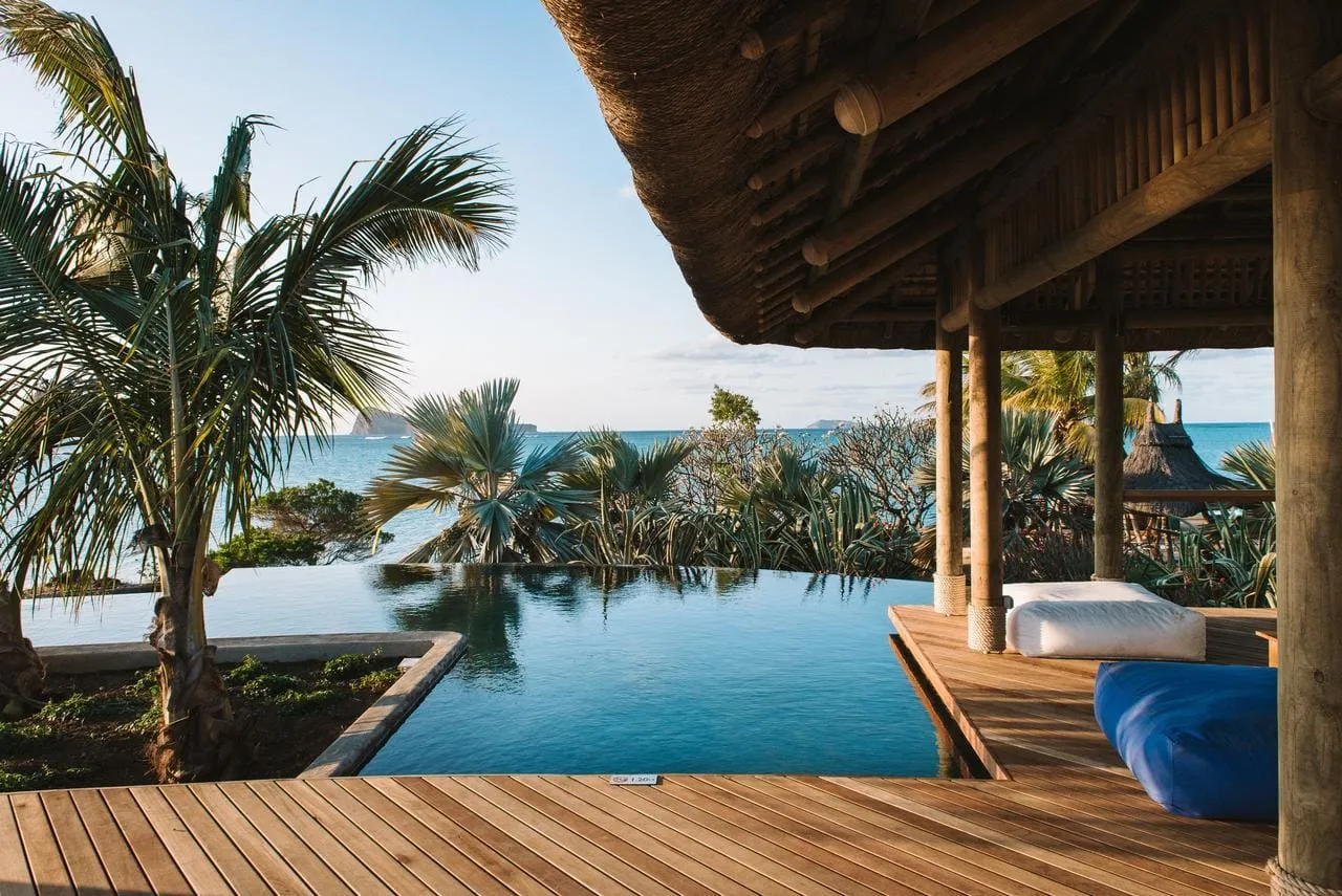 4619 overwater bungalow