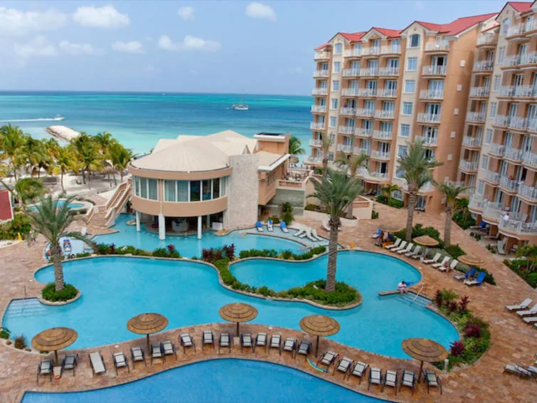 4690 aruba resort pool