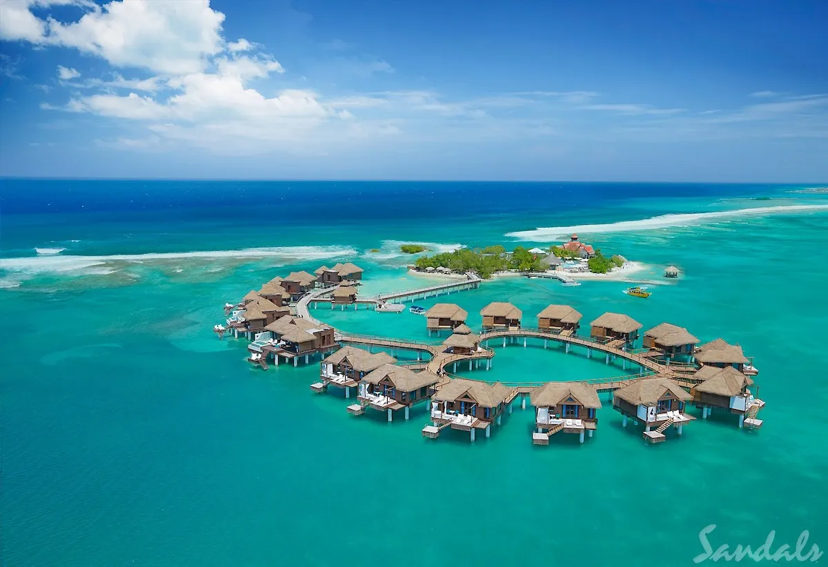 4690 resort room aruba