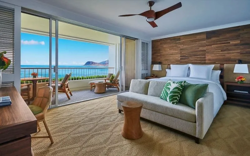 4711 hotel 2 pool view