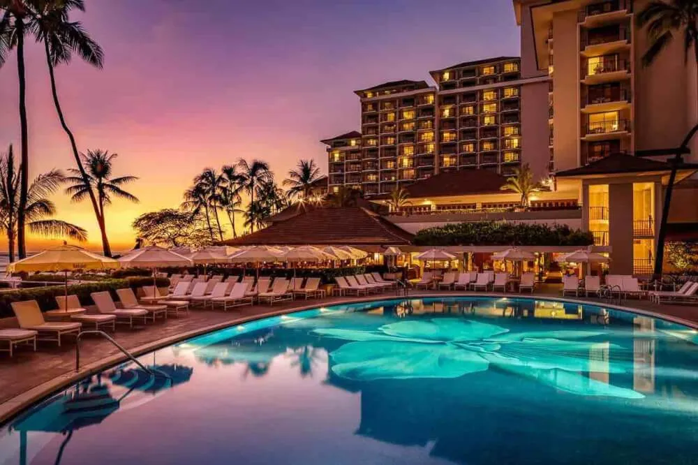 4711 hotel 4 sunset dinner