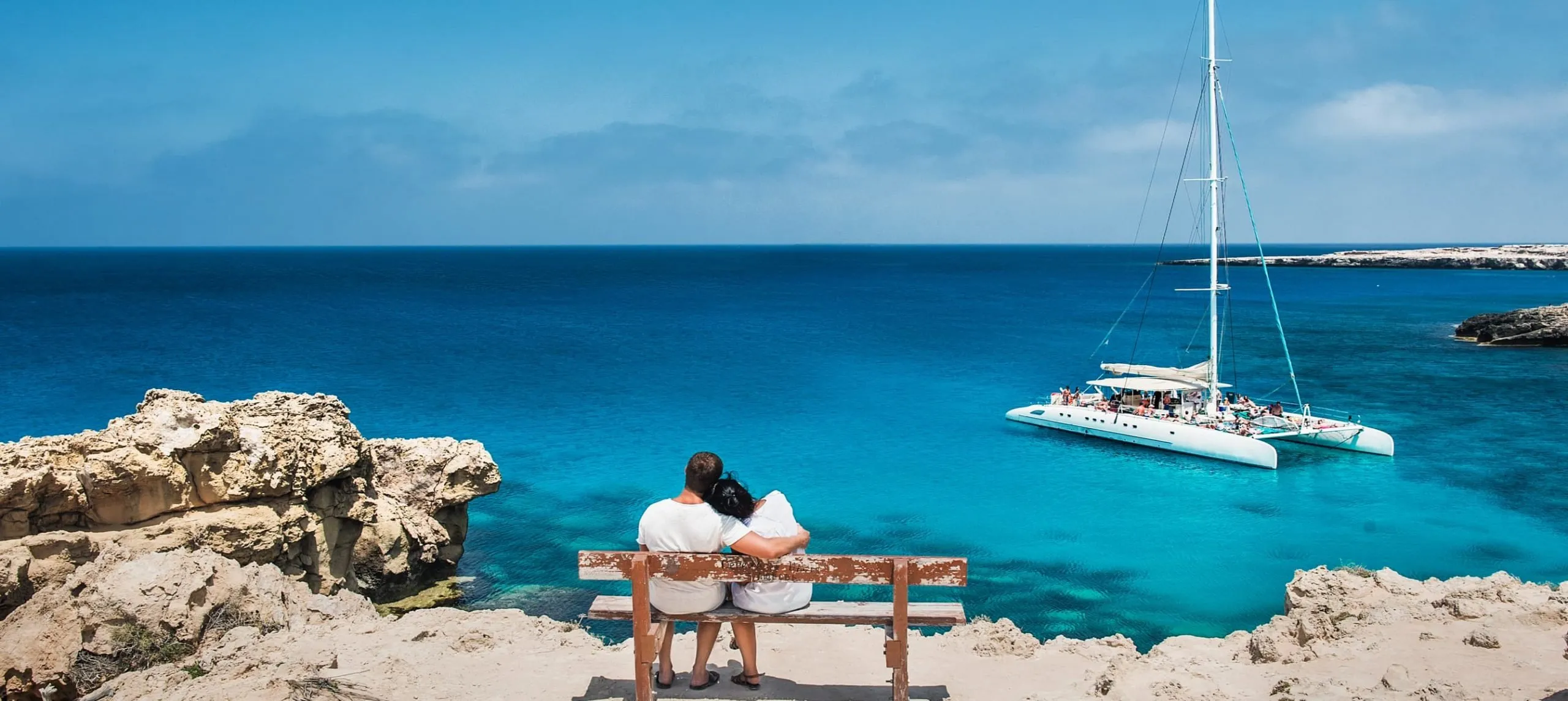 4765 couple beach spain honeymoon