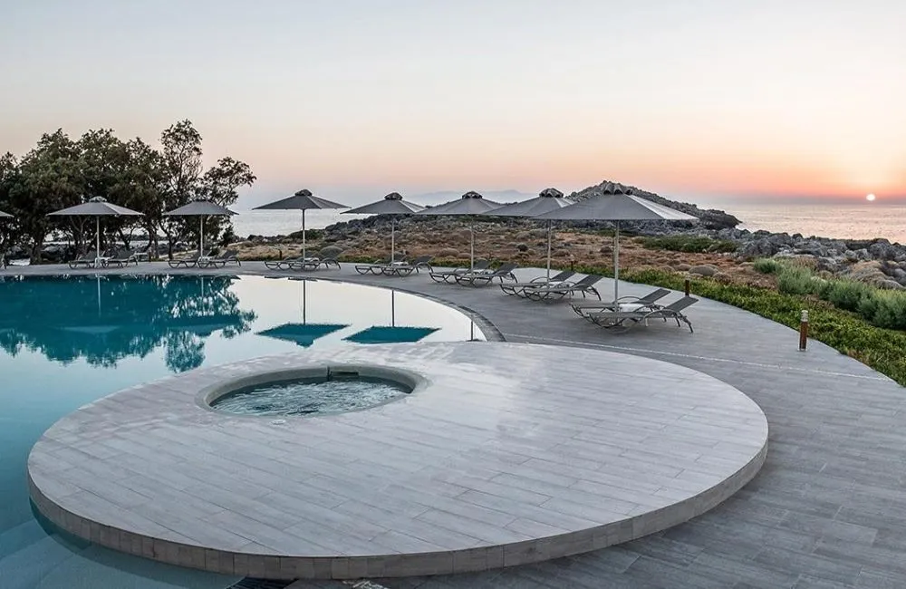 4784 crete honeymoon suite
