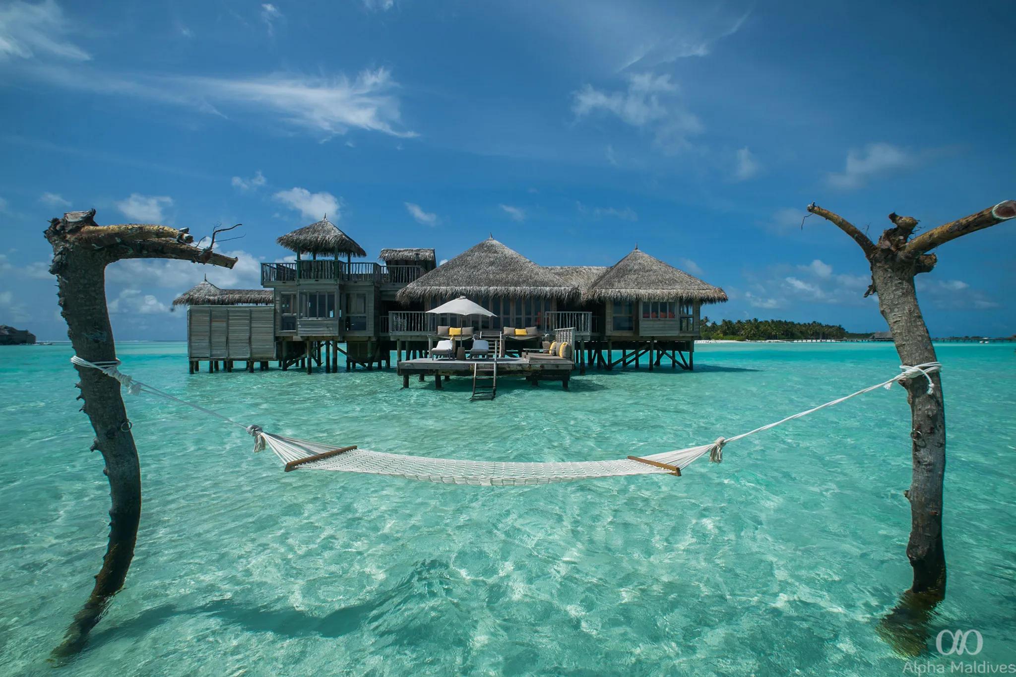 /img/4835-water-villa-activities.webp
