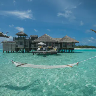 /img/4835-water-villa-activities.webp