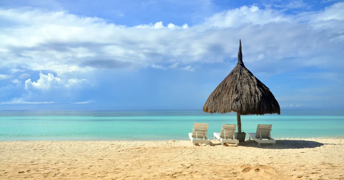 /img/4856-travel-budget-tips.webp